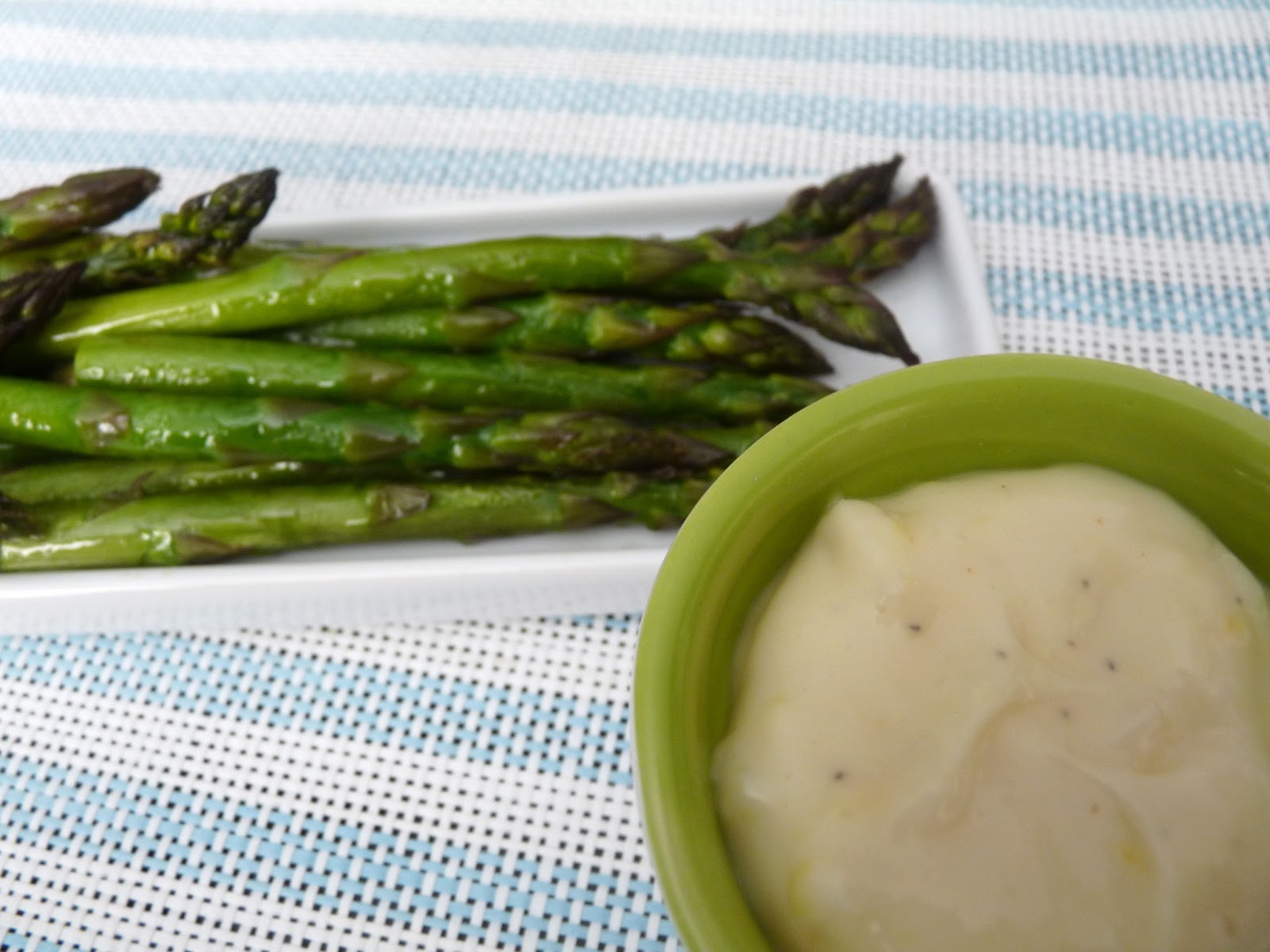 Roasted Asparagus w/ Lemon Aioli