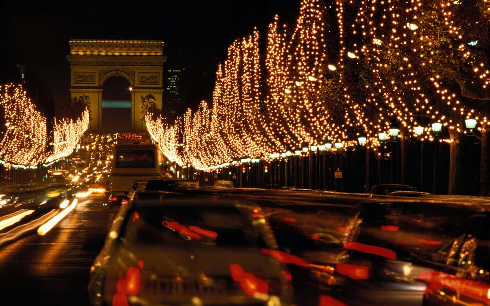 Christmas tree HD wallpapers ~ HD WALLPAPERS