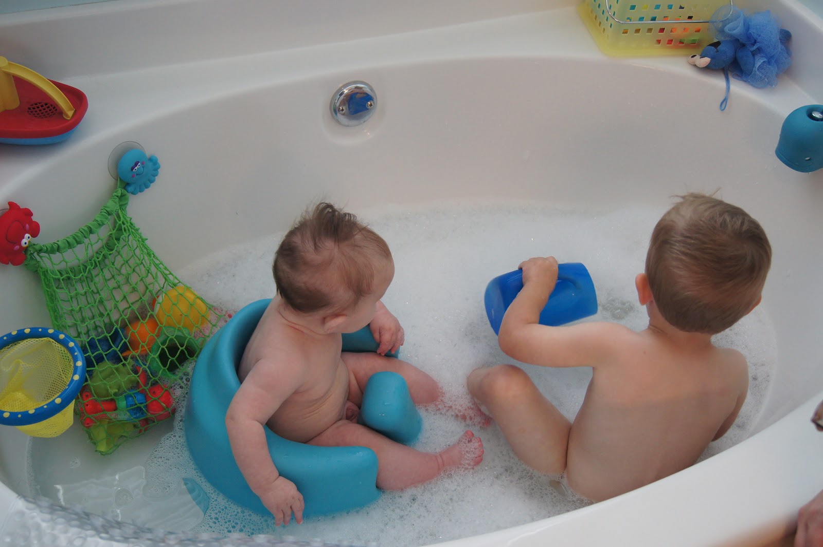 bumbo bath