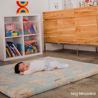 blog mimuselina beneficios de la siesta en los bebés colchoneta de suelo colchoneta de suelo bebé mapamundi blog mimuselina sueño siesta bebé