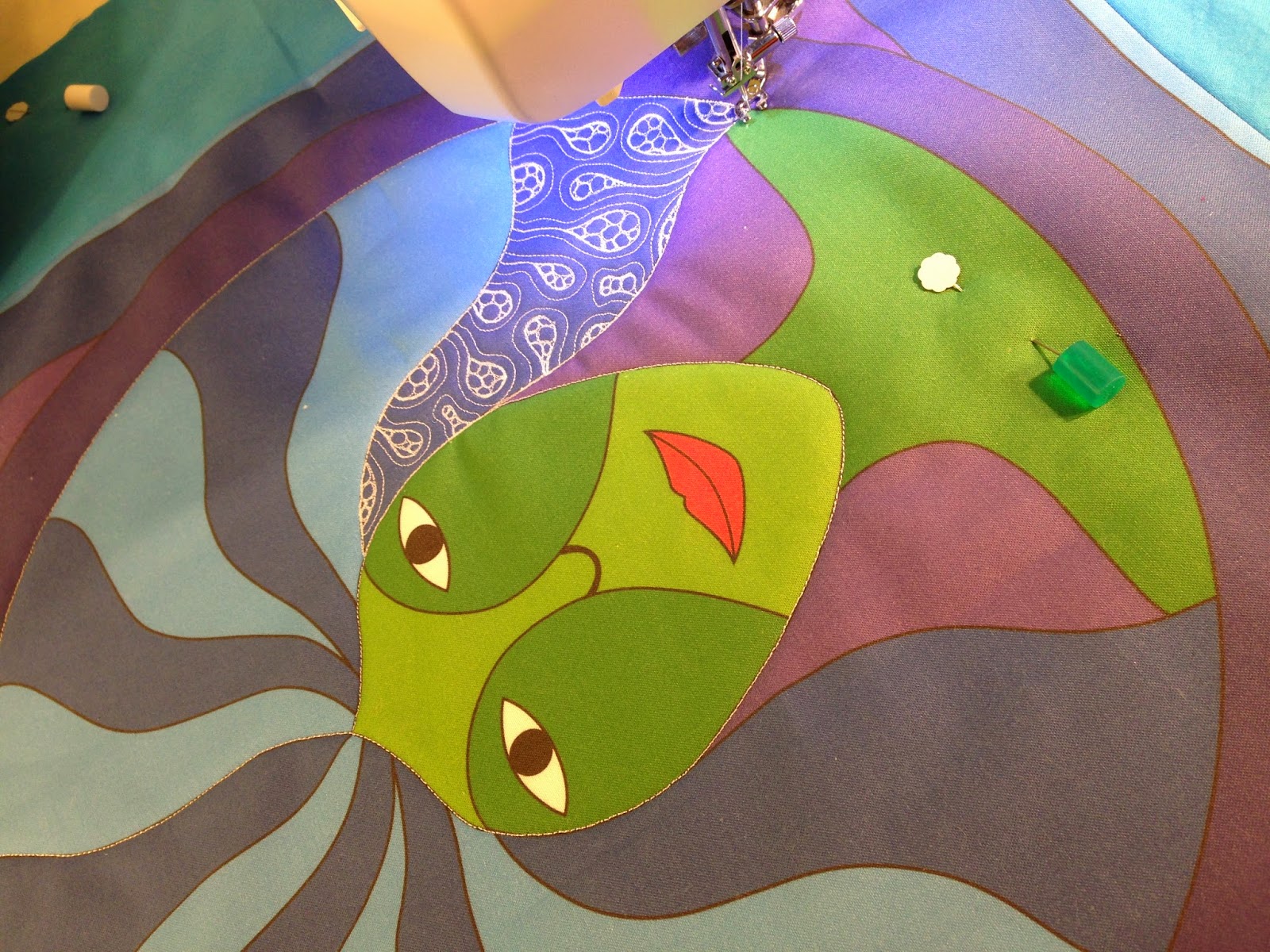 alien eggs quilting design