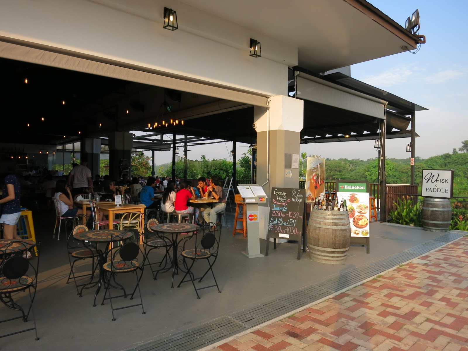 Food Review Whisk and Paddle