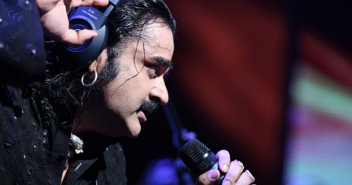 Giddhe Wich Aake Arif Lohar Mp3 Song