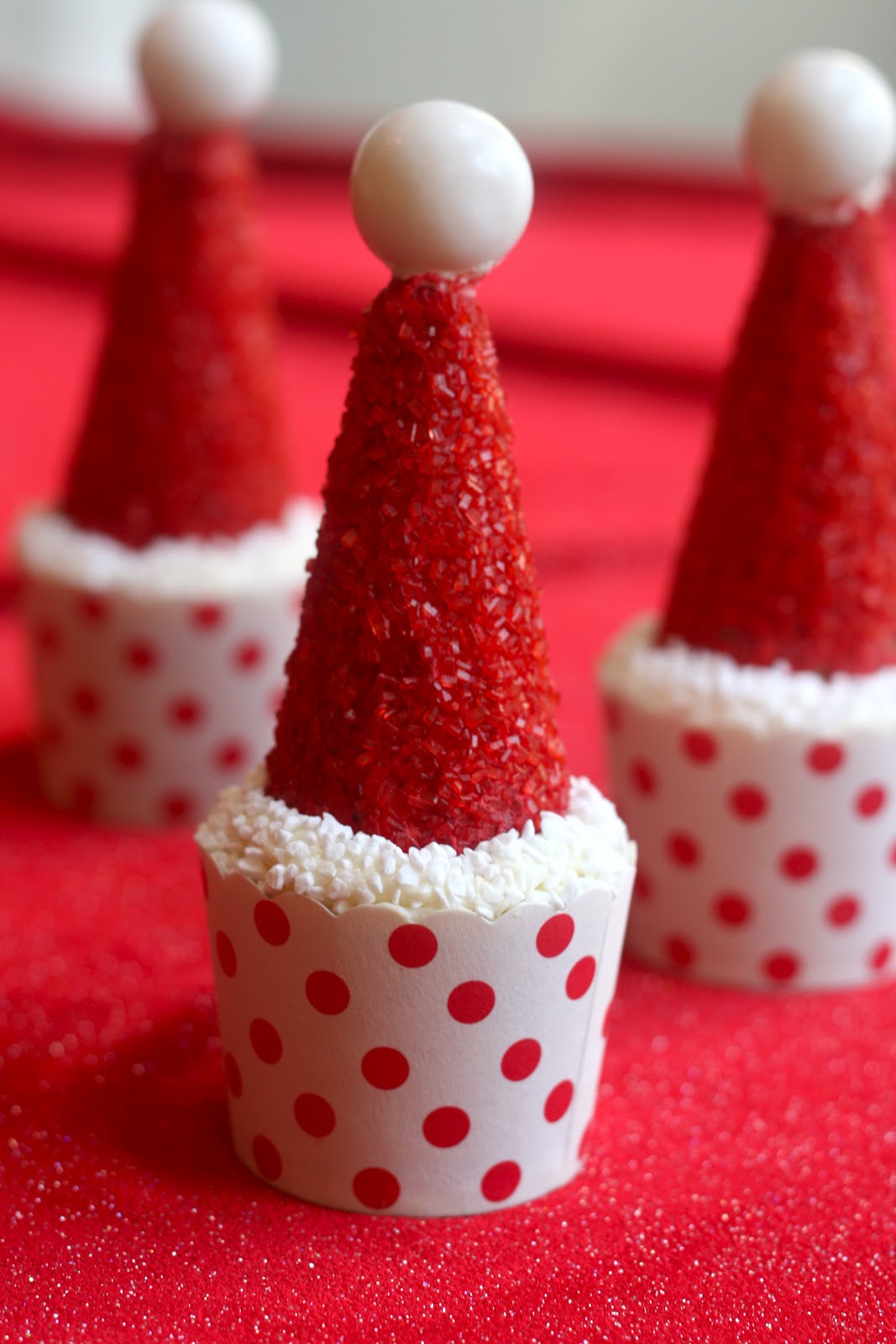 the family chef santa hat cupcakes the family chef santa hat cupcakes