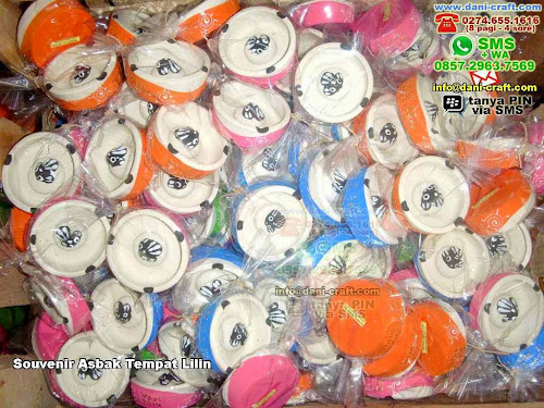 Souvenir Asbak Tempat Lilin Gerabah Sumatera Selatan