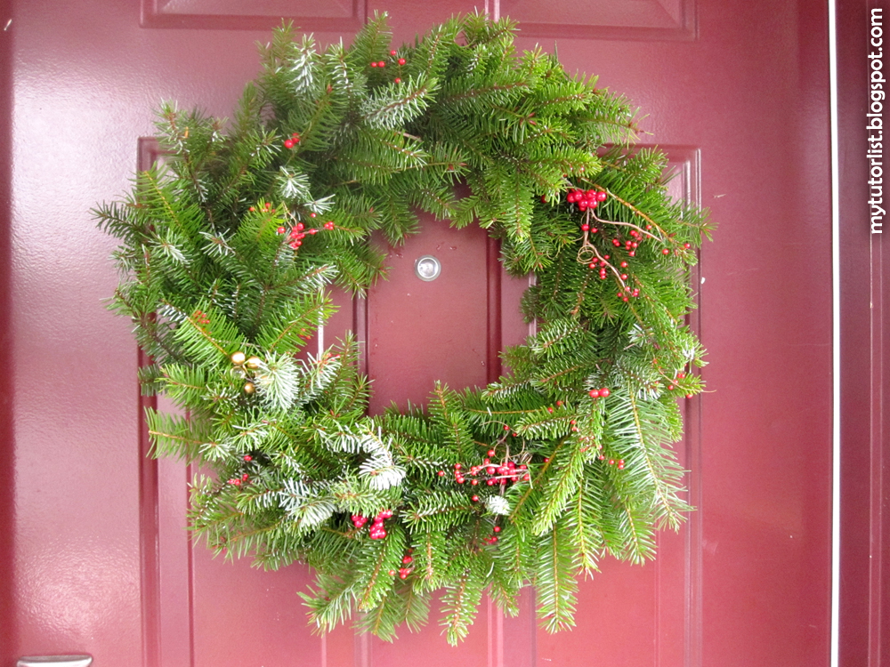Fresh Christmas Wreath Tutorial Behind