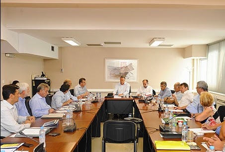 Μαζί με την ΑΔΕΔΥ στο ΣτΕ οι Περιφερειάρχες για την αξιολόγηση Μαζί με την ΑΔΕΔΥ στο ΣτΕ οι Περιφερειάρχες για την αξιολόγηση...