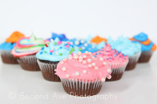 Ciste Gras Mini Cupcakes food photography, cake pops