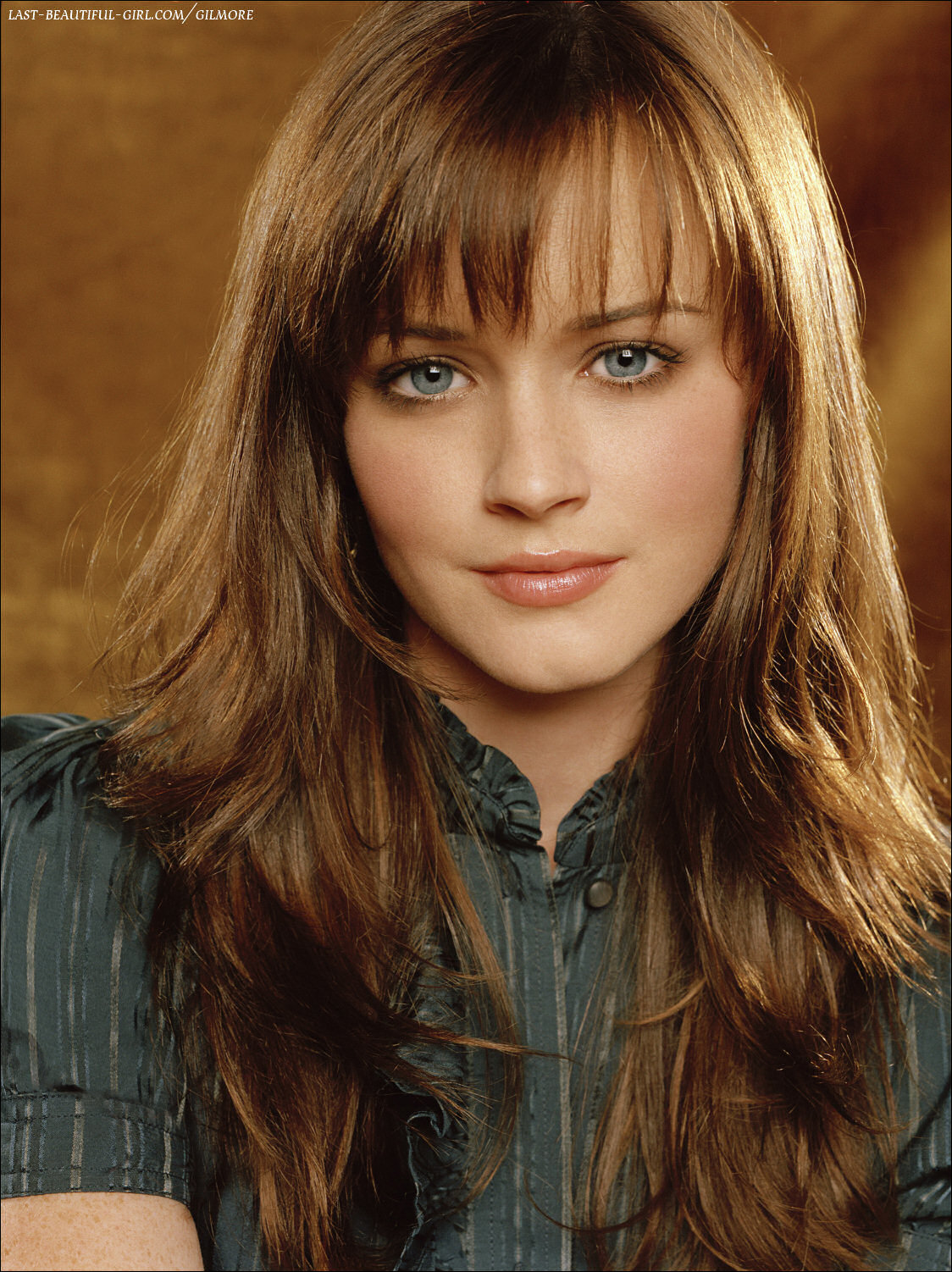 http://4.bp.blogspot.com/-ILx3LAHwno8/T1b6fnGhTZI/AAAAAAAAF-4/7cT67eXNF2k/s1600/Alexis.jpg