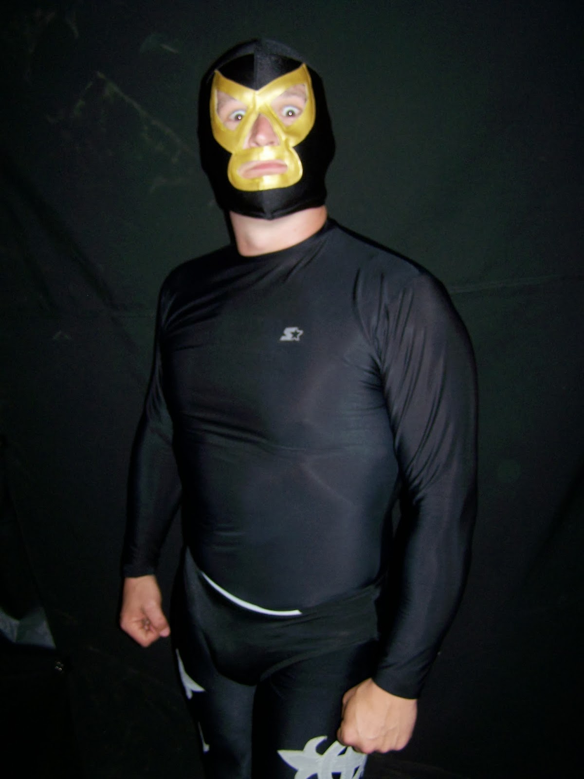 Wrestling News Center THE OFFICIAL November 9th lineup for the women's AND men's custom match