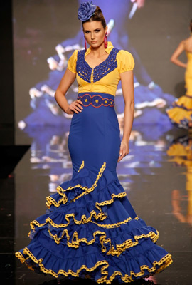 Trajes de flamenca Adrián González trajes de flamenca Adrián González