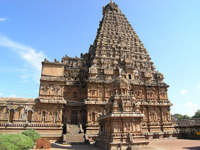 10 Kuil Hindu Paling Indah Di Dunia [ www.BlogApaAja.com ]