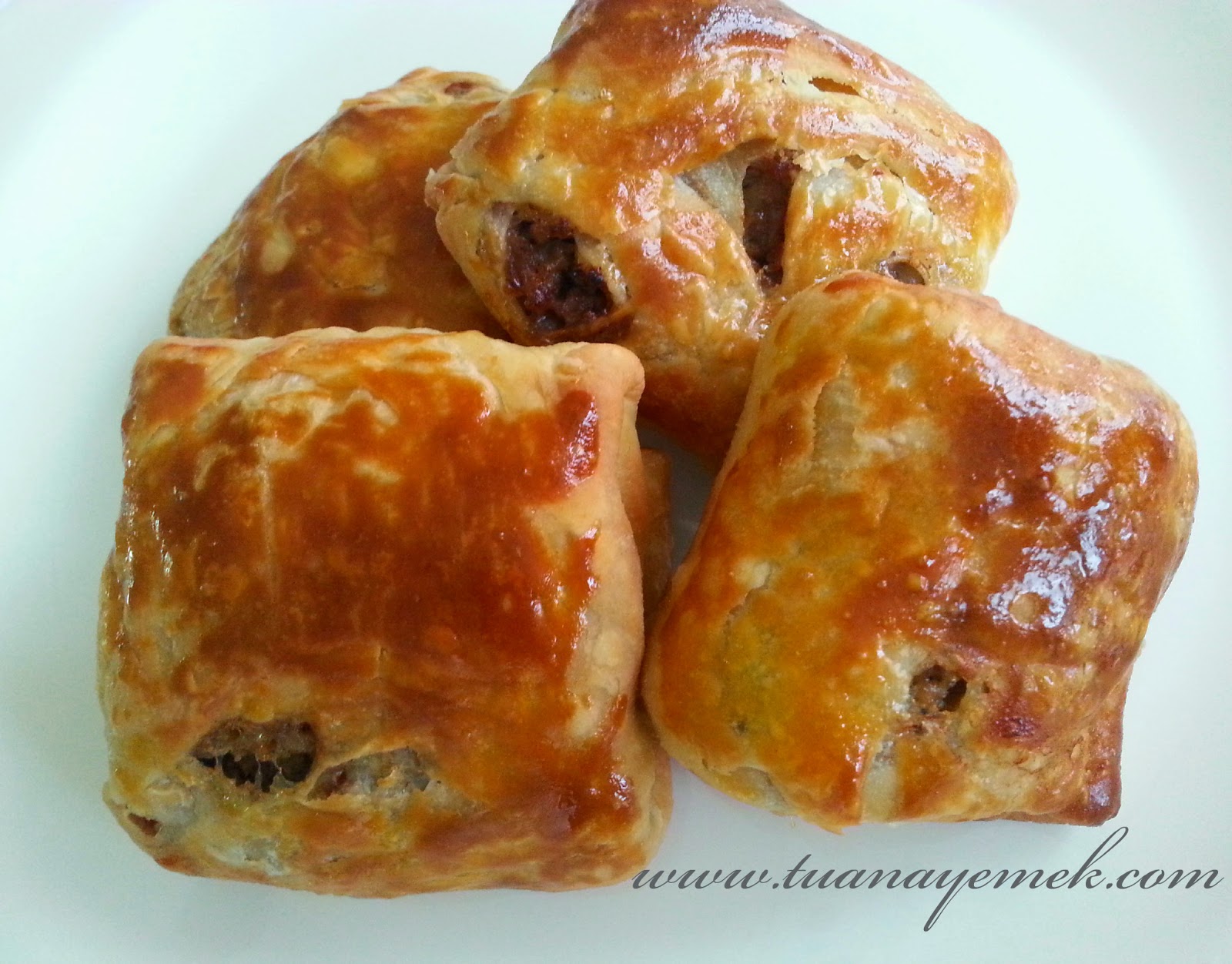 SAMSA BÖREĞİ SAMSA BÖREĞİ