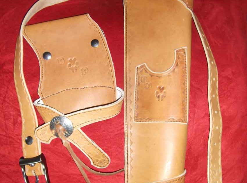 LES CUIRS GAUTIER. Artisan Français CARQUOIS HOLSTER