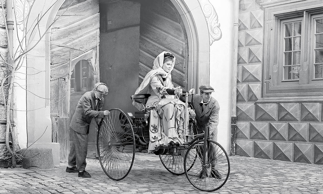 This is What Bertha Benz Looked Like  in 1886 