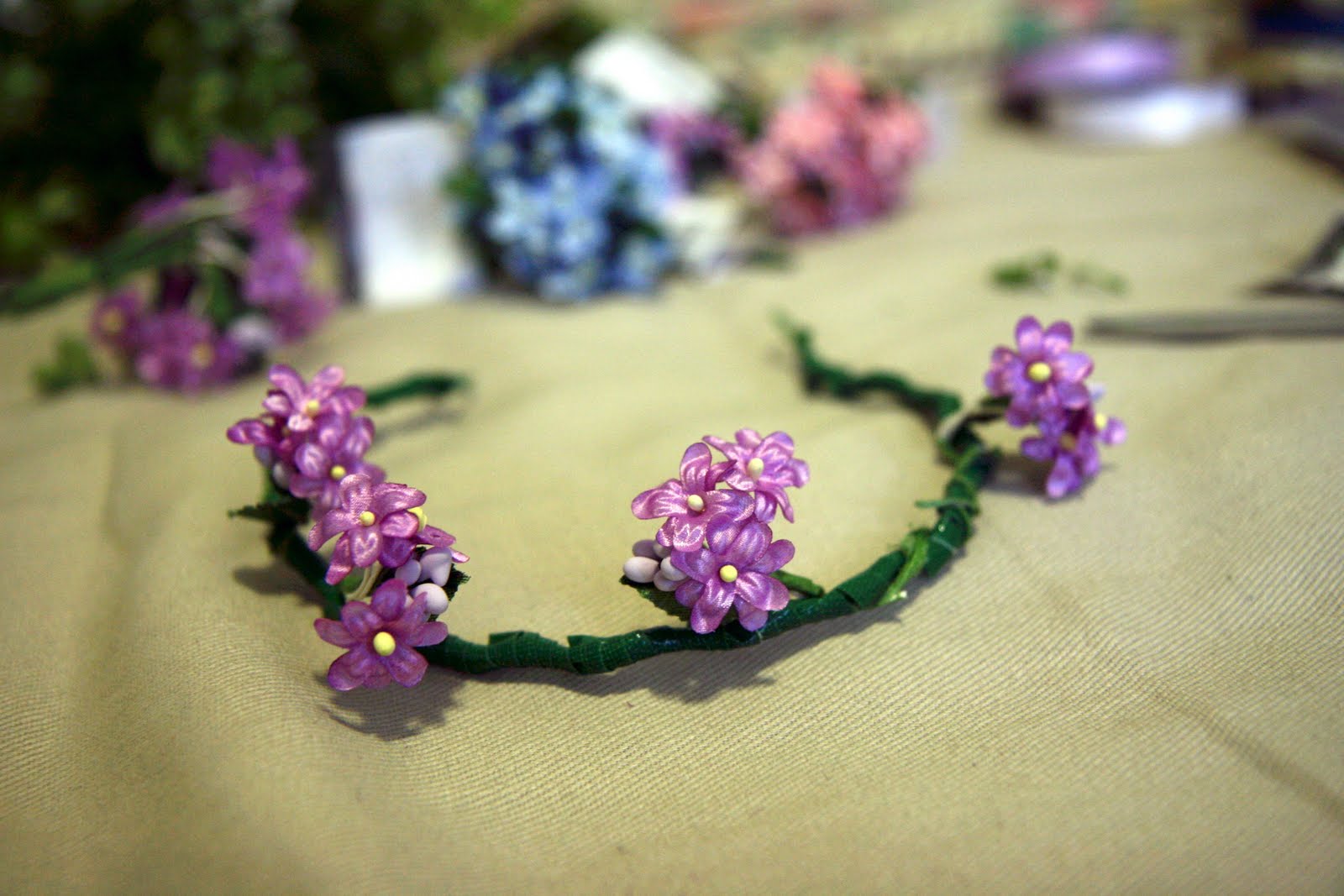 bits and pieces DIY Floral Head Wreaths