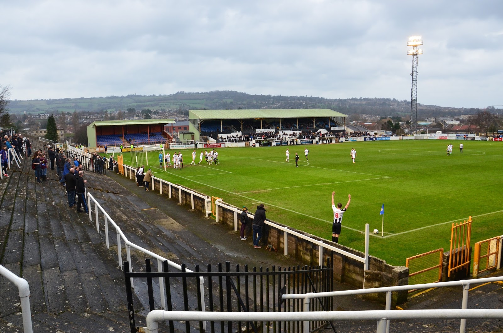 Extreme Football Tourism: ENGLAND: Bath City FC (1932-) / Bristol Rovers FC (1986-1996)