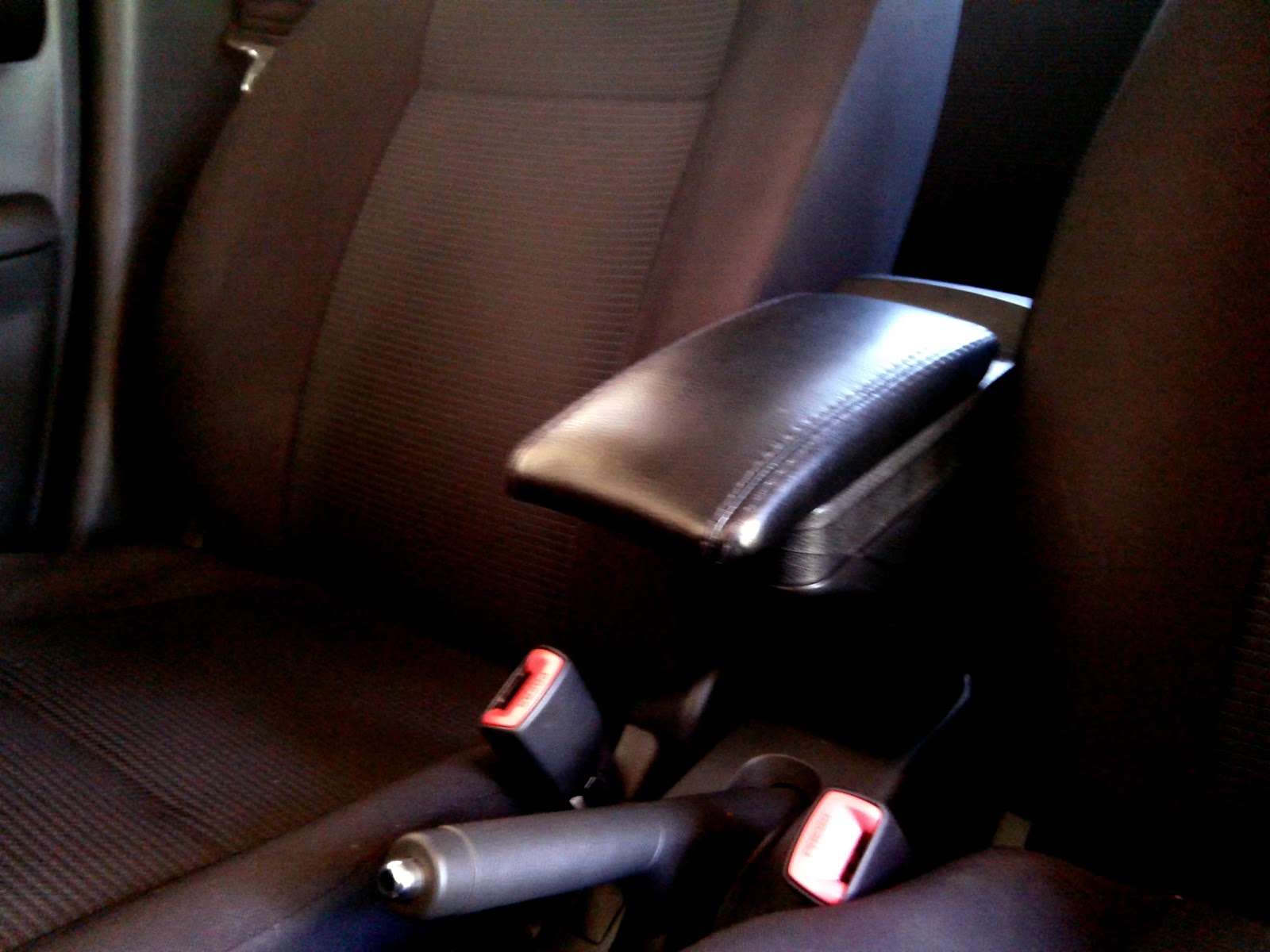 Swift R Brothers Suzuki Swift Adjustable Arm Rest Console Box