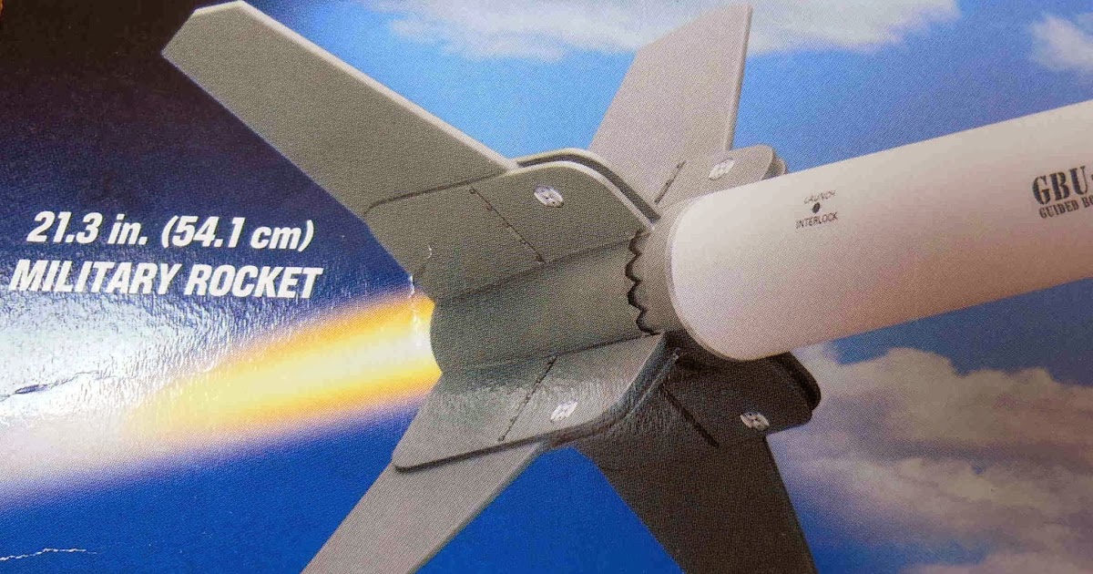 Model Rocket Building Estes Paveway III Build, Part 6 Fin Grain Fill