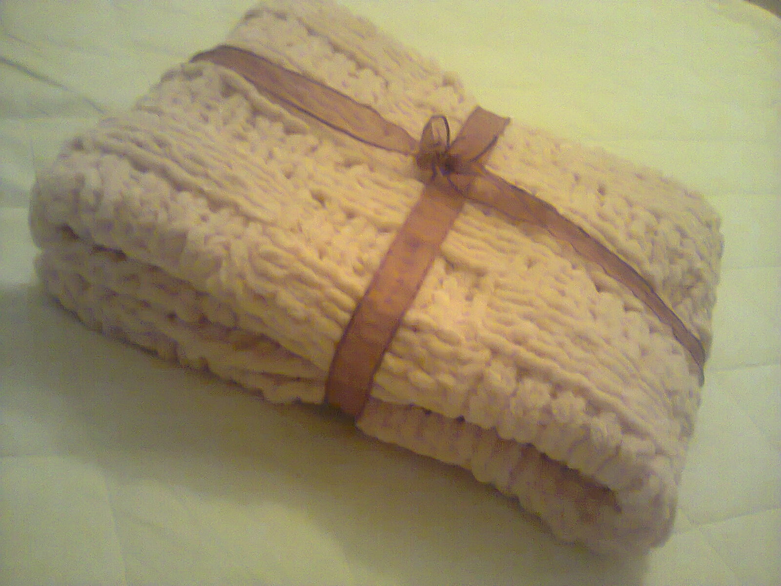 mutlu anne ve çocuk örgü bebek battaniyesi