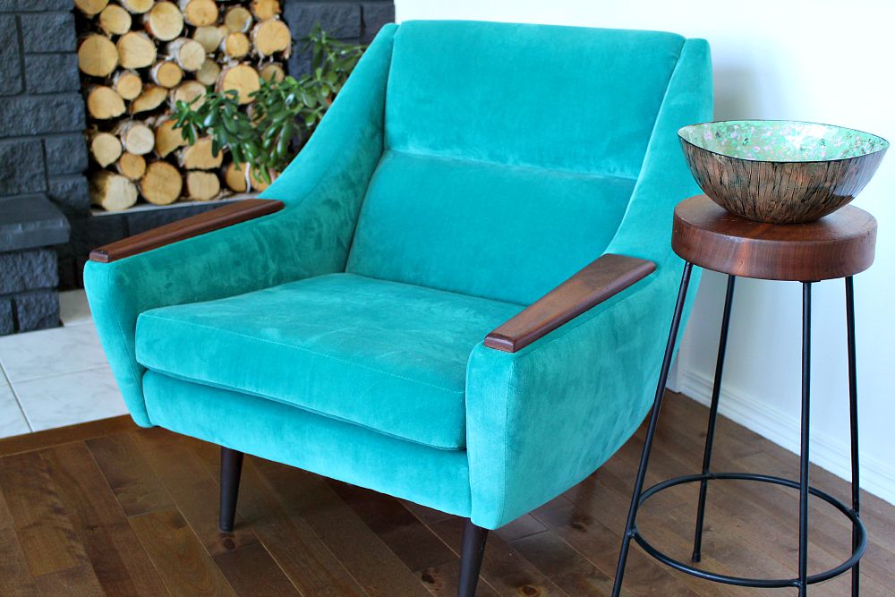 Aqua velvet mid-century modern chair Aqua velvet mid-century modern chair