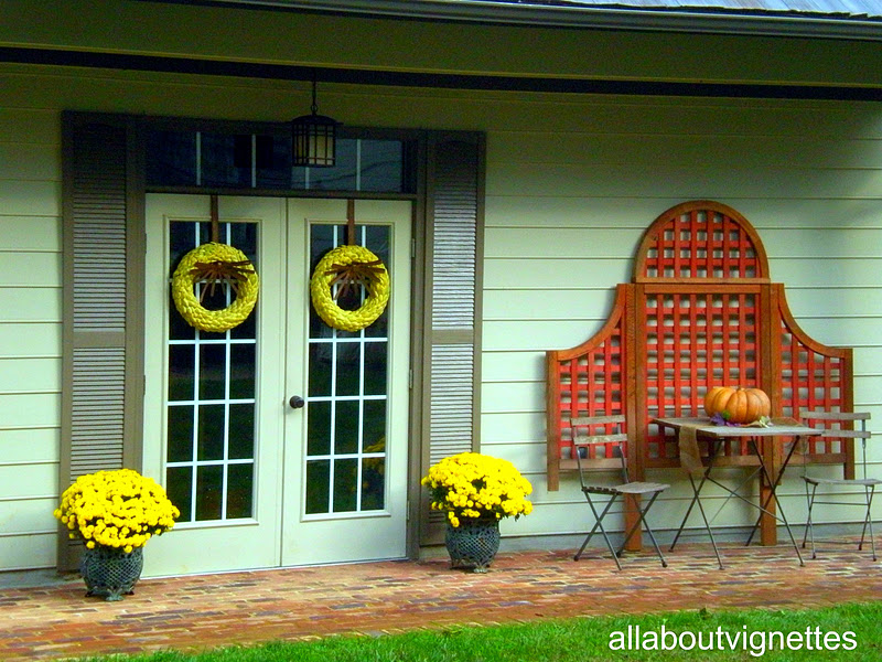 All About Fluffing the Garage for Fall