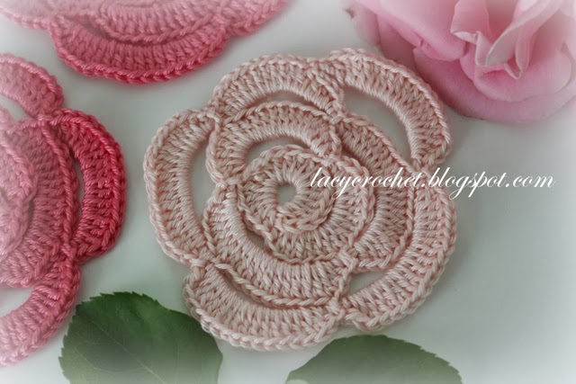 Lacy Crochet: Crochet Rose Tutorial