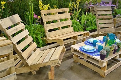 Outdoor Pallet Furniture Ideas