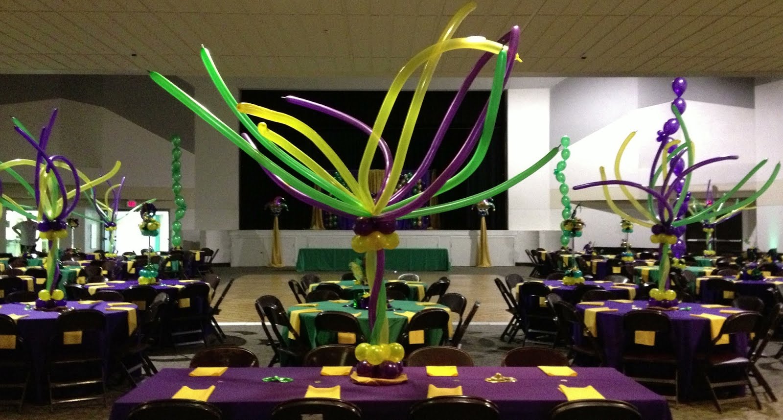 mardi gras banquet hall reviews