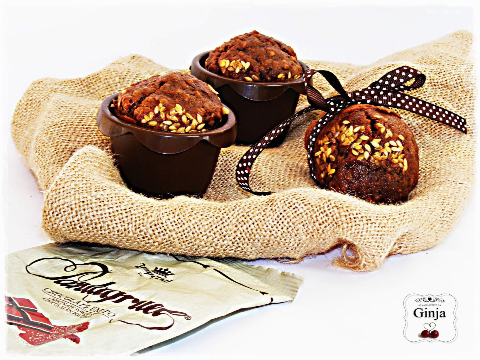 As várias faces da Ginja Muffins de chocolate, linhaça e aveia