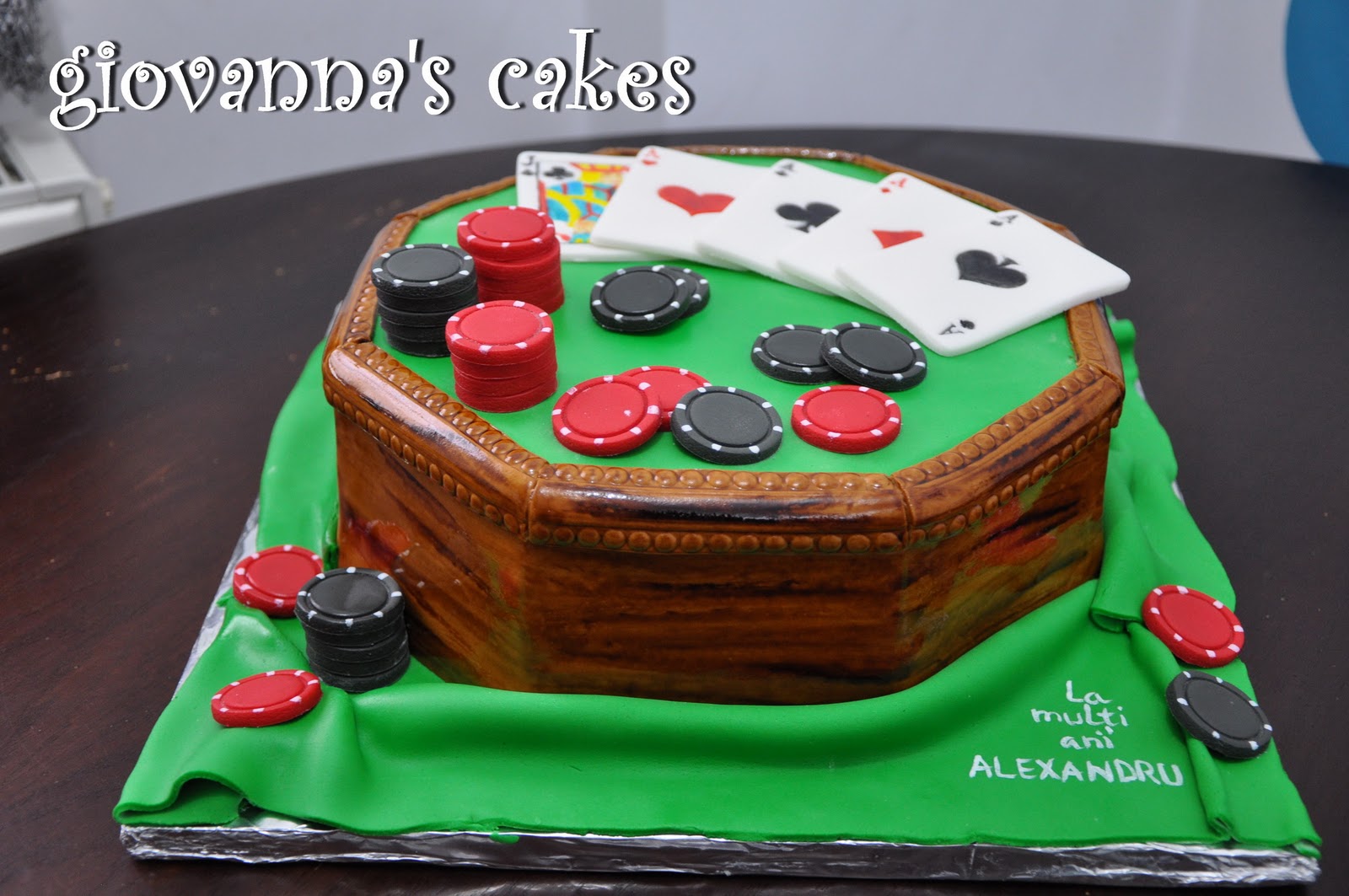 giovanna's cakes Poker table cake