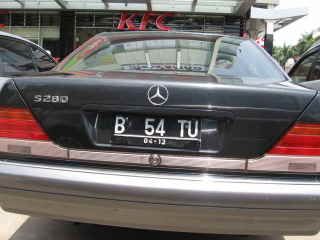Plat Mobil Keren 4