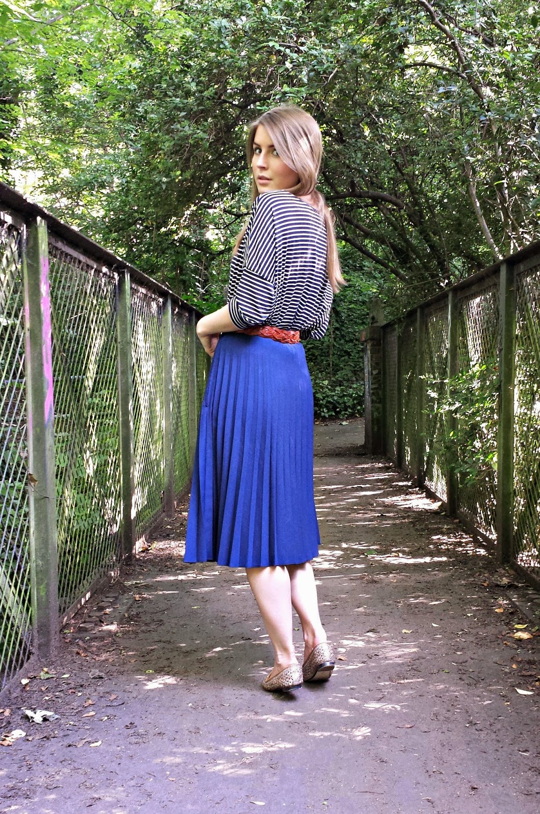 Outfit: Breton top with pleated midi skirt | Style Trunk