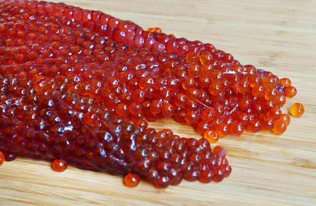 Photo of  sujiko, salmon roe