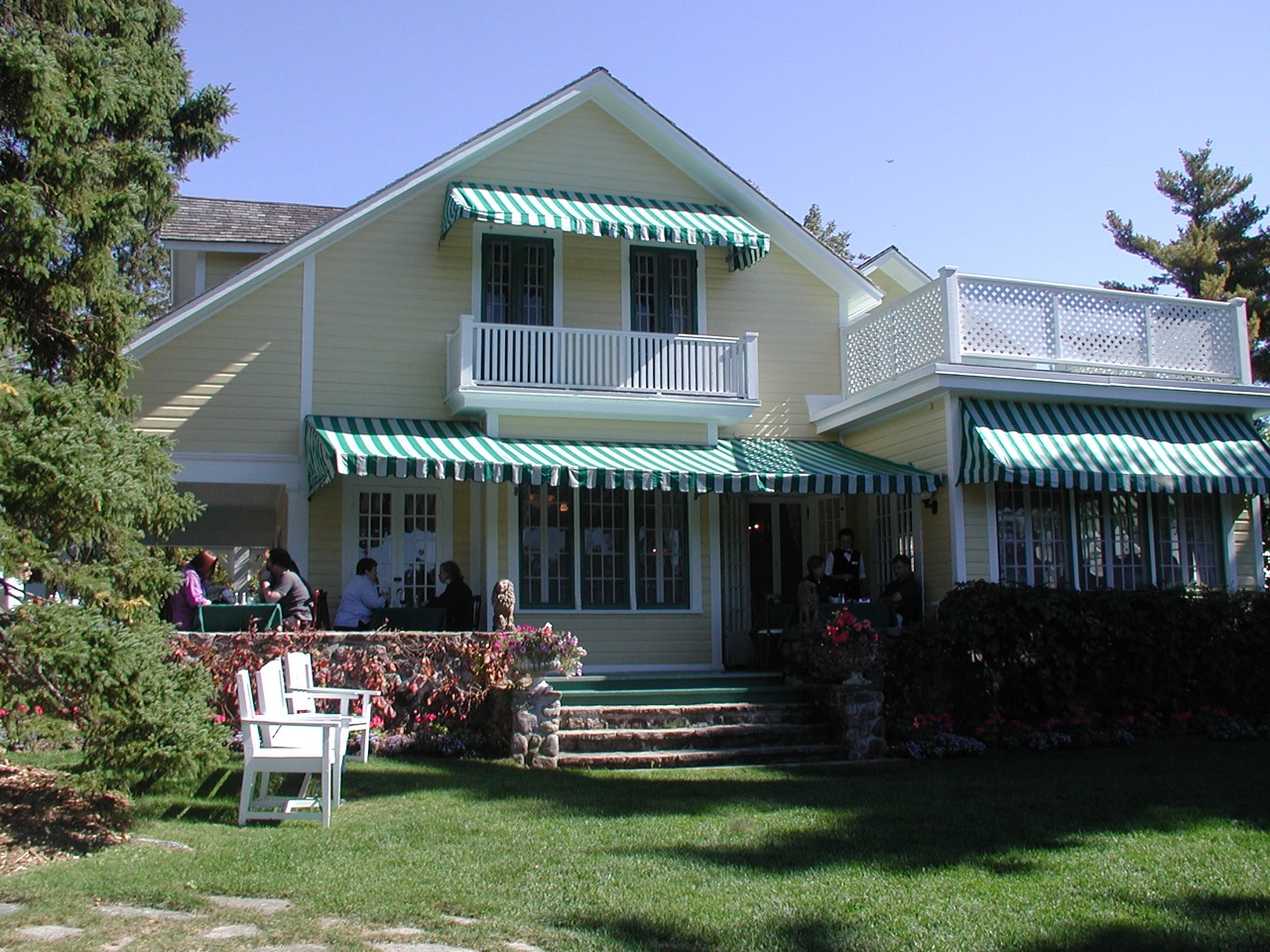 Closet Canuck Autumn in Quebec Exploring the great outdoors of the