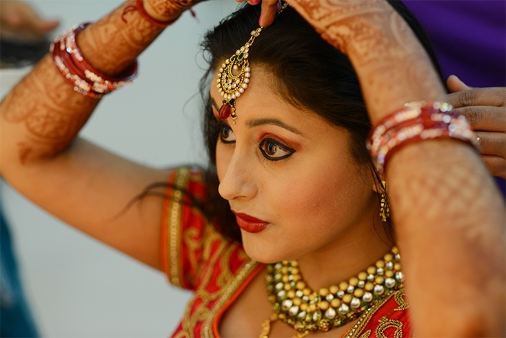 Do you think why women and specially brides waste much time in finding and select a special kind of jewelry for them.... answer is very easy ..... because wedding ceremony happens only once in life, (many times it may happen twice or thrice under special terms and conditions). Brides try hard to find good and gorgeous jewelry items which can be used with matching Lehenga or Farak. If yor are bride and your bridal ceremony is very close and date is fixed, then you will be busy in selecting an antique jewelry designs, do not worry here below we provided many designs of different kinds of jewelry which can be used fro your ears, nose, arms, feet, neck and toe, so browse down and select any one.... 1. Polki Bridal Jewellery 2. Diamond Bridal Set 3. Gold Bridal Jewellery 4. Bridal Set Of Semi-Precious Stones 5. Antique Gold Set For Wedding 6. Maang Tikka 7. Tagdi 8. Mangalsutra 9. Matha Patti 10. Kada 11. Haath Phool 12. Bajubandh.... Jewelry Designs for Brides Do you think why women and specially brides waste much time in finding and select a special kind of jewelry for them.... answer is very easy ..... because wedding ceremony happens only once in life, (many times it may happen twice or thrice under special terms and conditions). Brides try hard to find good and gorgeous jewelry items which can be used with matching Lehenga or Farak. If yor are bride and your bridal ceremony is very close and date is fixed, then you will be busy in selecting an antique jewelry designs, do not worry here below we provided many designs of different kinds of jewelry which can be used fro your ears, nose, arms, feet, neck and toe, so browse down and select any one.... 1. Polki Bridal Jewellery 2. Diamond Bridal Set 3. Gold Bridal Jewellery 4. Bridal Set Of Semi-Precious Stones 5. Antique Gold Set For Wedding 6. Maang Tikka 7. Tagdi 8. Mangalsutra 9. Matha Patti 10. Kada 11. Haath Phool 12. Bajubandh.... Jewelry Designs for Brides