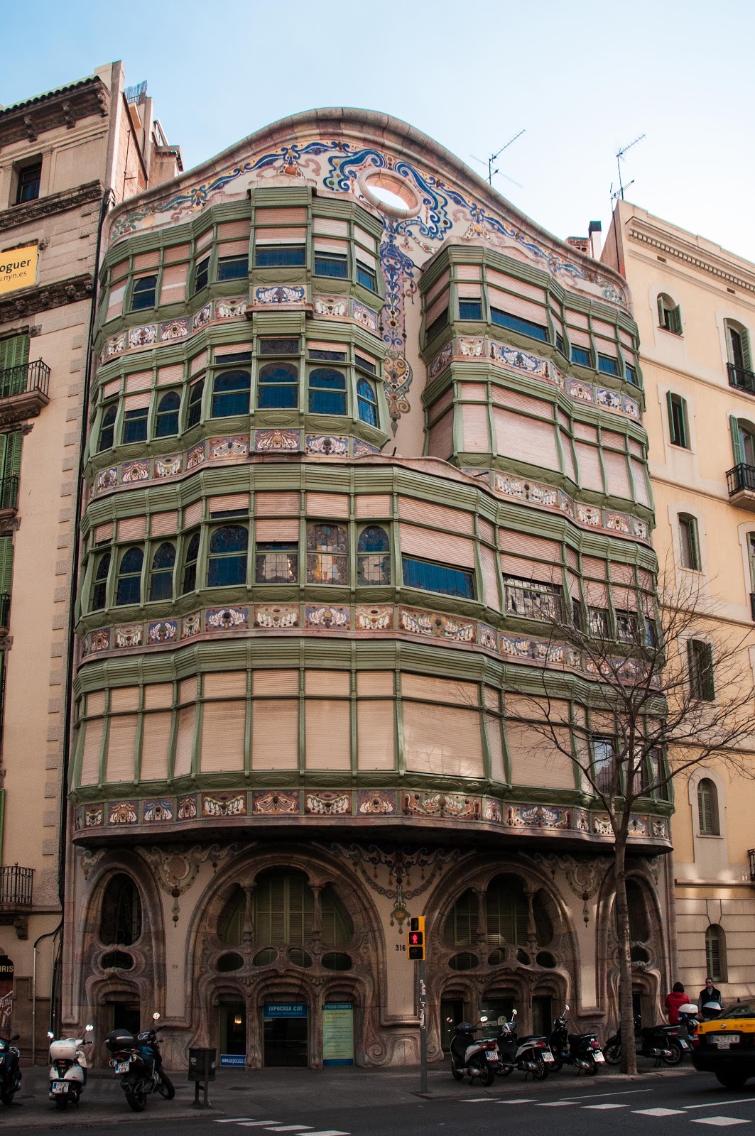 archi-trouve*: Gaudi's Gaudy Barcelona