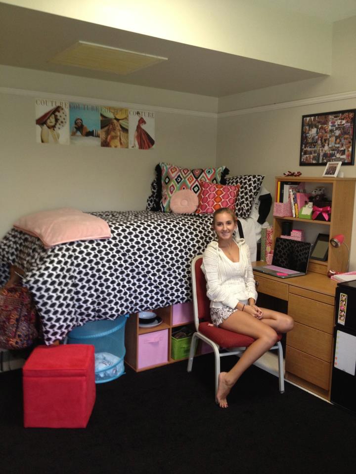 Girls College Dorm Rooms