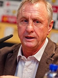 Cruyff: «En el Barcelona sólo quieren mi nombre»