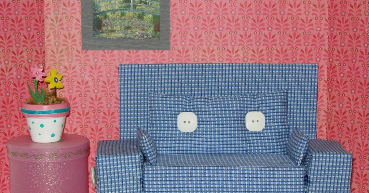 That Girl Blythe Making Furniture For Blythe