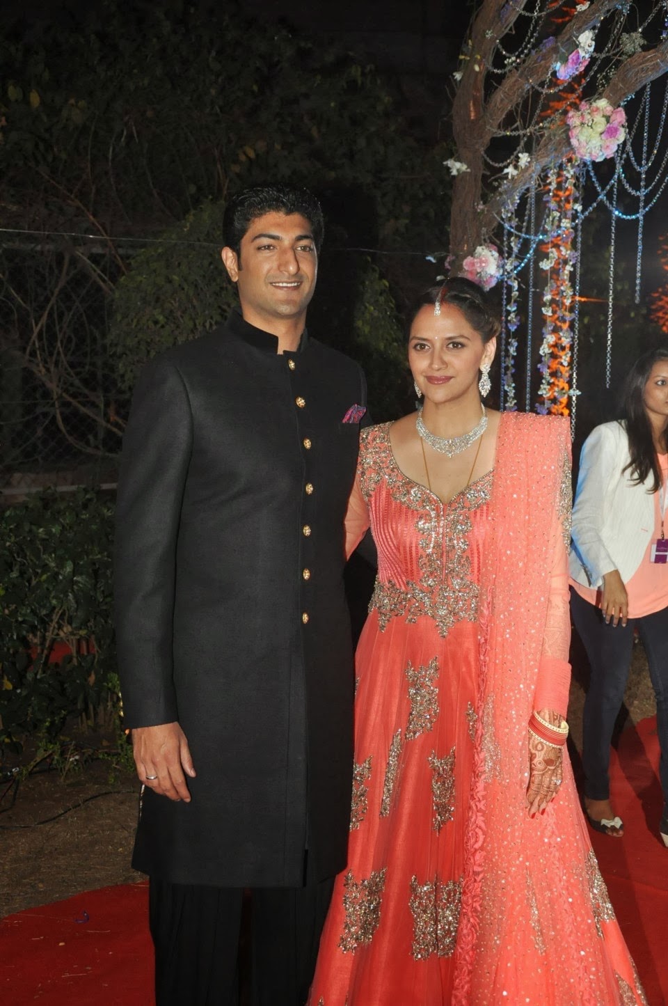 Sunny+Deol+Wedding ... & Hema Malini Younger Daughter Ahana Deol Wedding Photos - MERE PIX