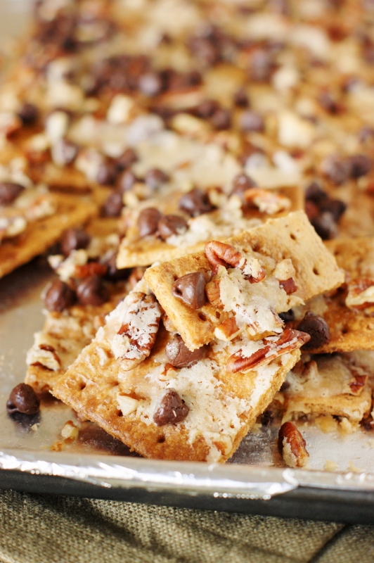 Graham Cracker Pralines {aka Praline Cracker Candy} The Kitchen is