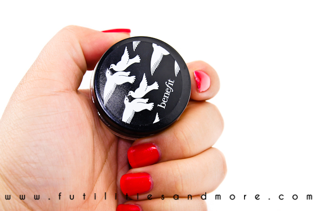 Benefit Creaseless cream shadowliner – RSVP review and swatch Benefit Creaseless cream shadowliner – RSVP review and swatch