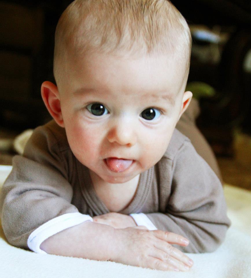 Women+breastfeeding+husband+video