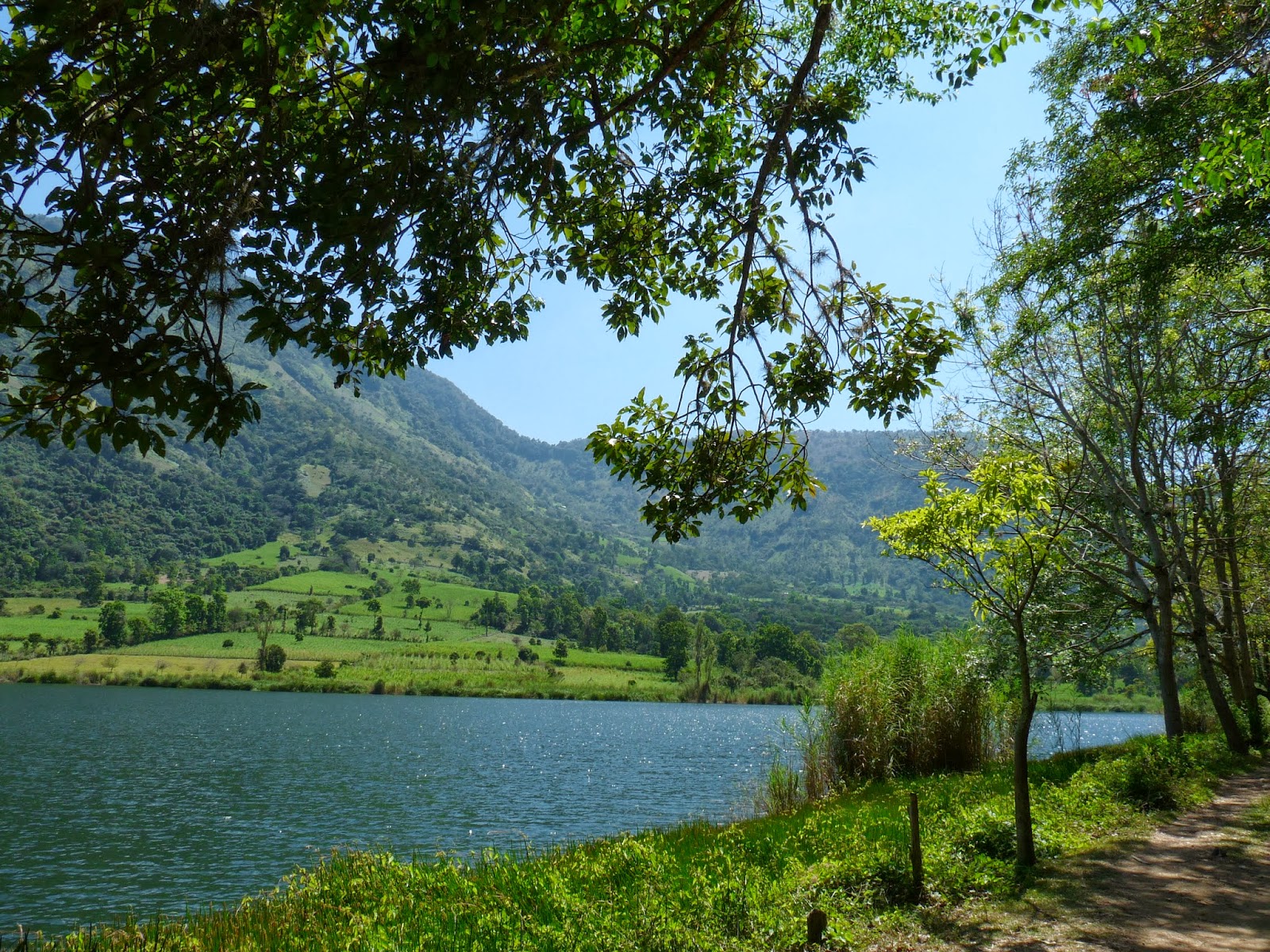 Trechos del Alpargatón La historia de la Laguna de Ortices