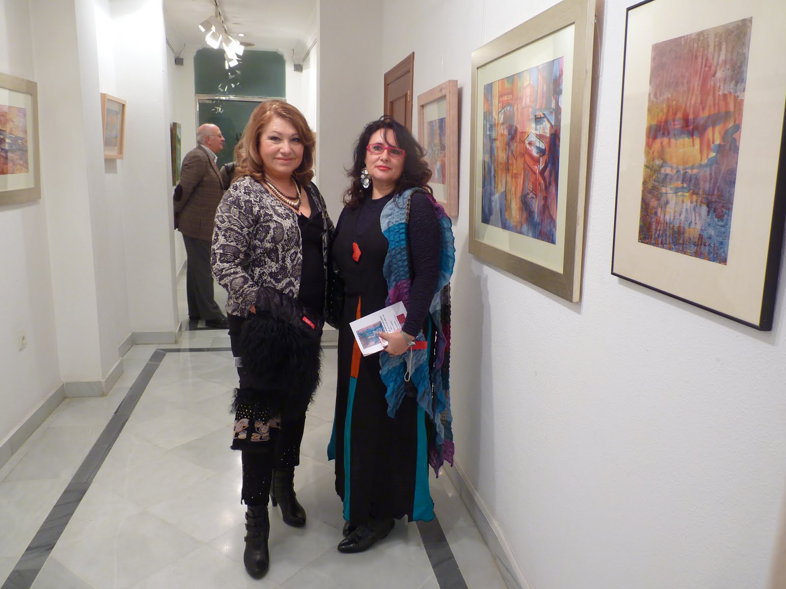 Con mi amiga Maria Gallego Pintora