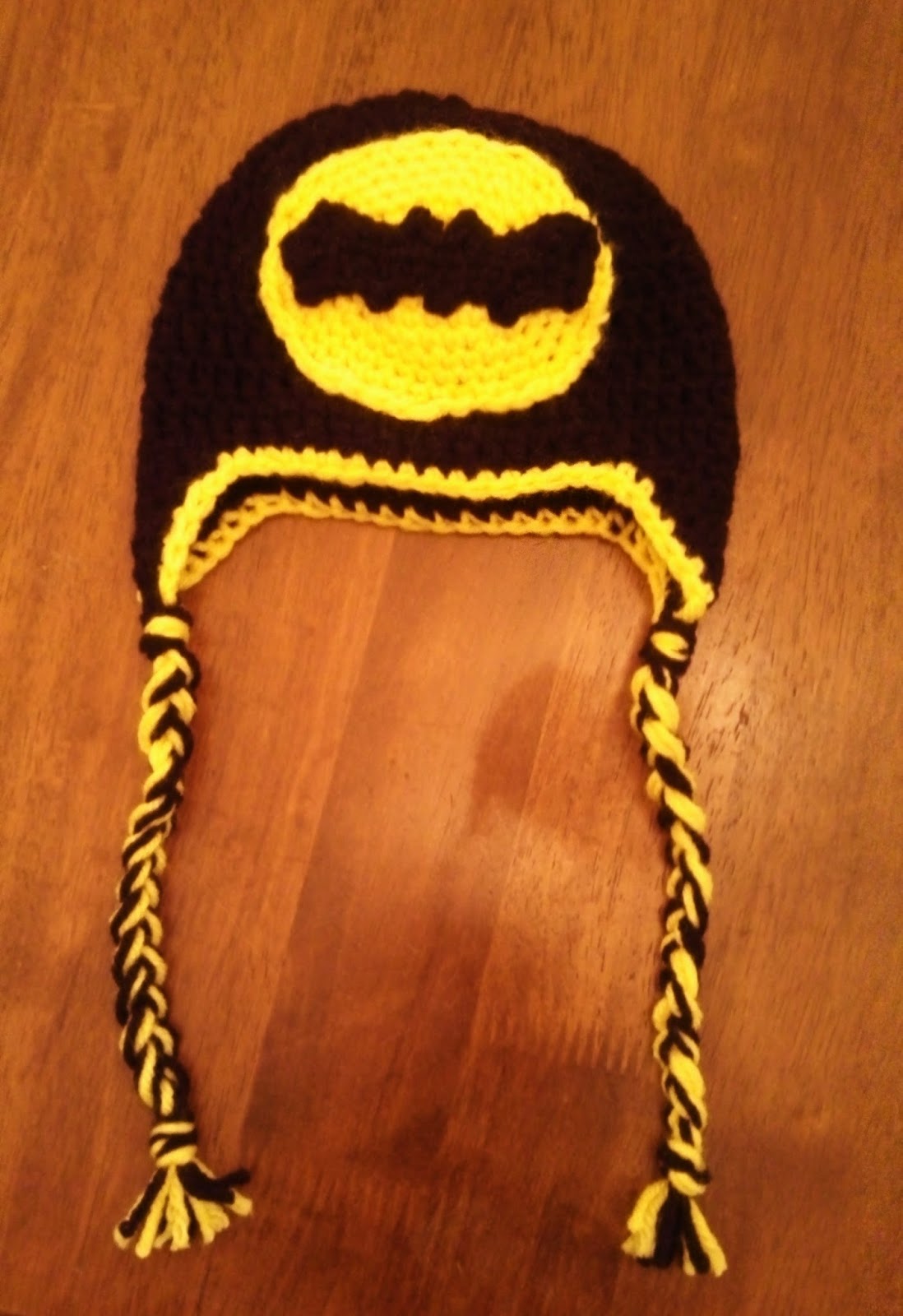 Butterflys Creations: Batman Logo Beanies