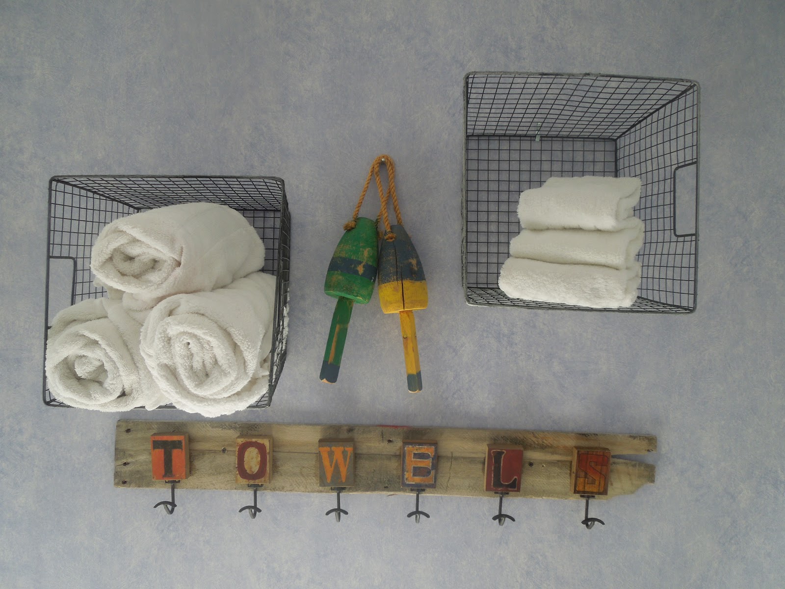 DIY Towel Rack Pallet Decor Miss Information