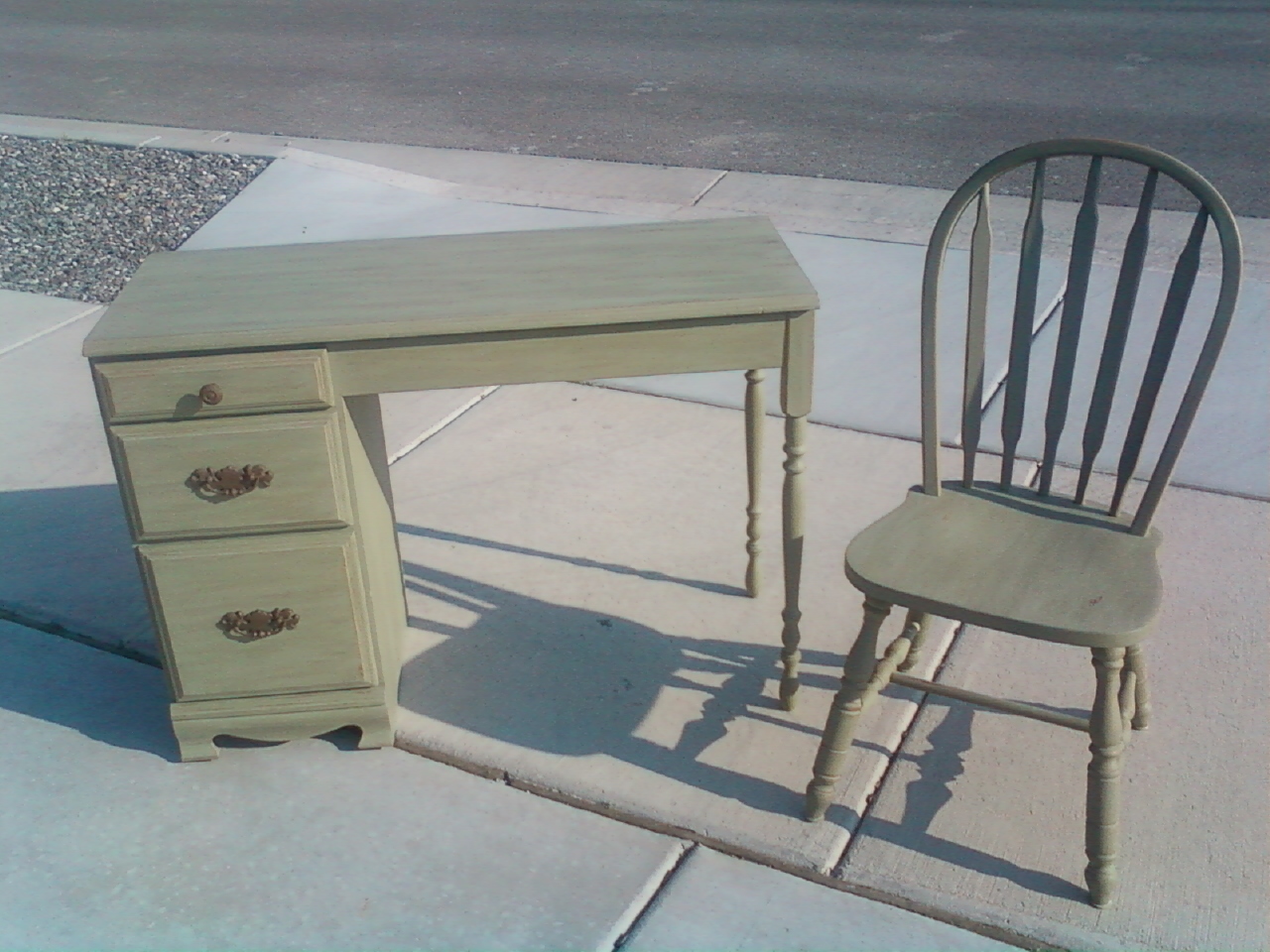 Cozy Cottage Treasures Cute desk with chair refinished in Sage Green