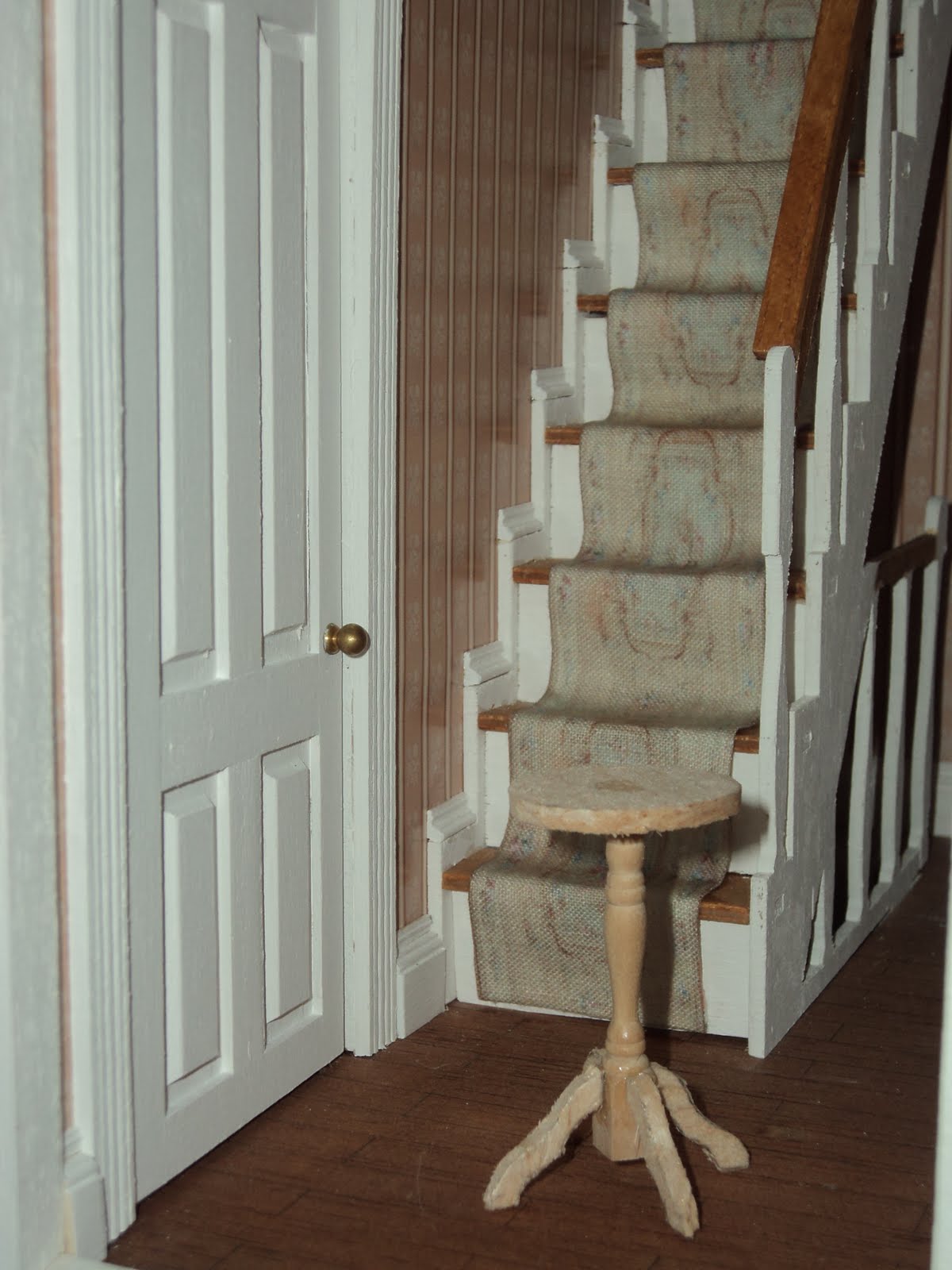 Las miniaturas y el vintage: Nuevas alfombras de escalera - stair carpet